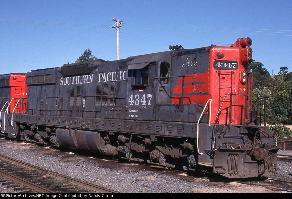 SP 4347 at Willits on the NWP